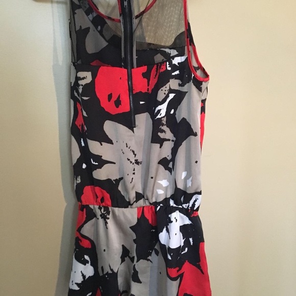 GUESS Sleeveless Sexy Satin Like Romper Size S - Picture 7 of 13